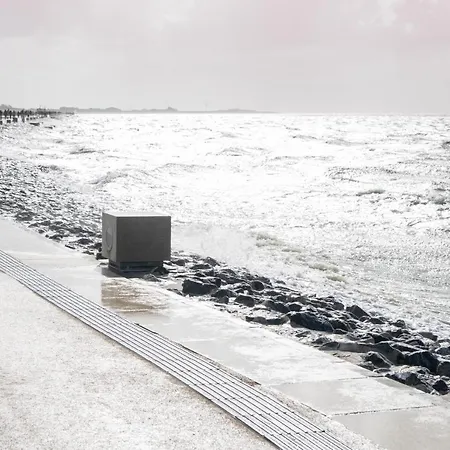 Luetten Uttied Ii شقة