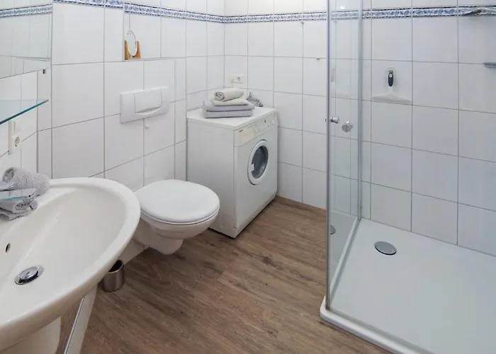 Luetten Uttied Ii شقة *